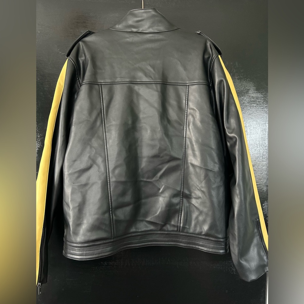 Men’s Motorcycle Jacket - Picture 2 of 4